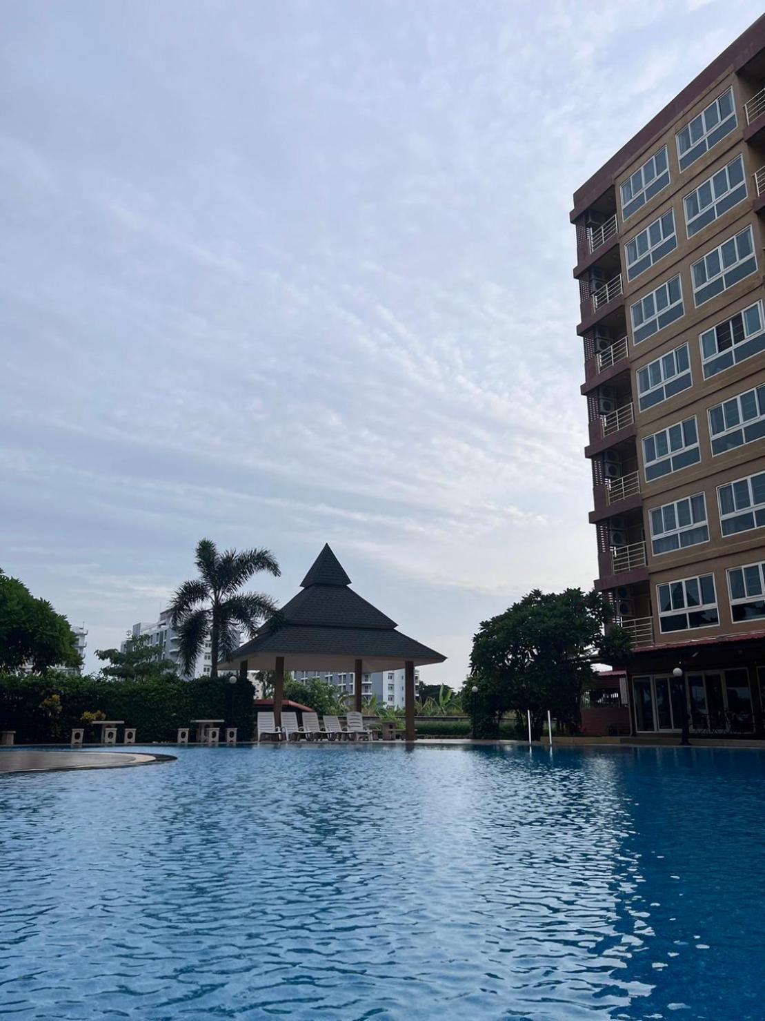 H2Do Hotel Ban Khlong Sanam Phli Exterior foto